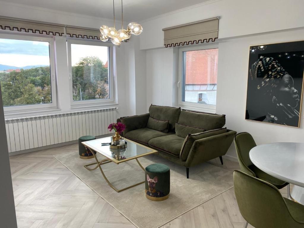 Elite Apartment Sibiu Exteriér fotografie