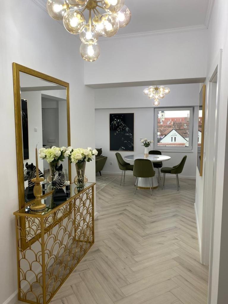 Elite Apartment Sibiu Exteriér fotografie